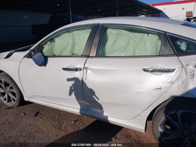 JHMFC1F99KX007146 Honda Civic Sedan Touring