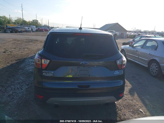 2017 FORD ESCAPE SE VIN: 1FMCU0GD5HUD92600