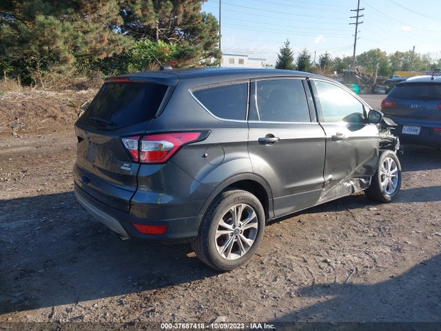 Ford ESCAPE SE 2017 1FMCU0GD5HUD92600 Image 4