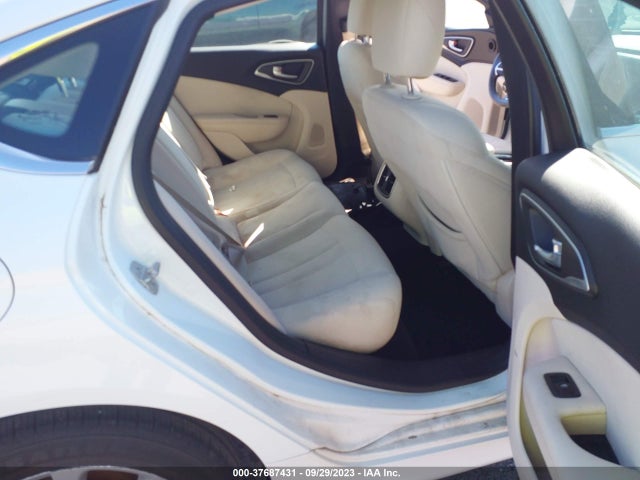 Chrysler 200 Limited 2015 1C3CCCAB7FN528673 Image 8