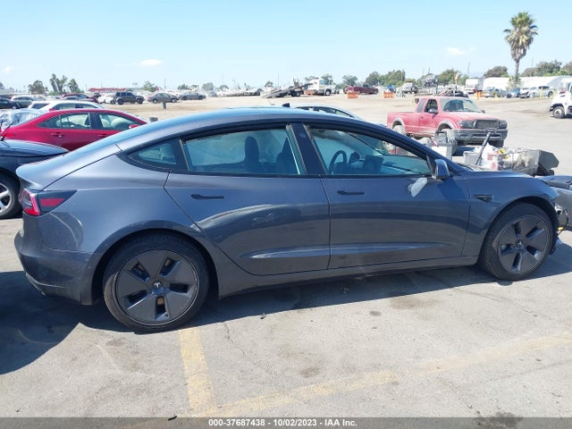 Tesla Model 3 Long Range Dual Motor All-wheel Drive 2022 5YJ3E1EBXNF349089 Image 13