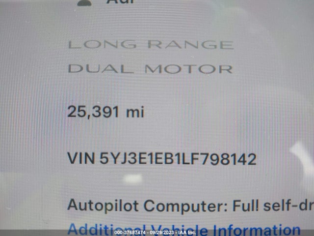 Tesla Model 3 Long Range 2020 5YJ3E1EB1LF798142 Image 7