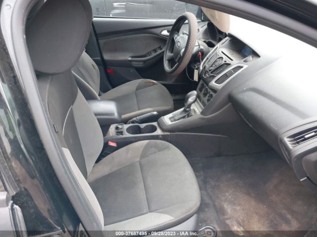 1FADP3F27EL417005 Ford FOCUS SE