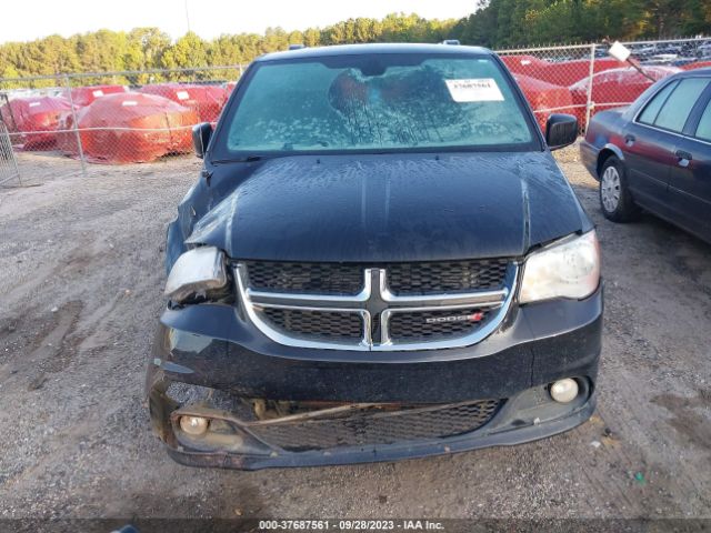 2C4RDGCG0JR328393 Dodge Grand Caravan Sxt