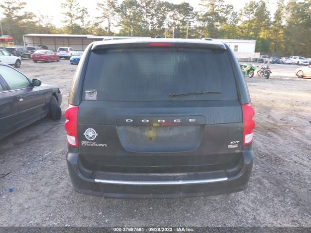 2C4RDGCG0JR328393 Dodge Grand Caravan Sxt