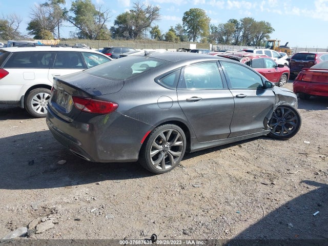 Chrysler 200 S 2015 1C3CCCDG7FN523481 Image 4