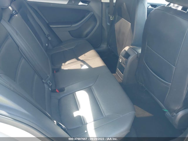 3VWLL7AJ3EM260639 Volkswagen Jetta Sedan Tdi