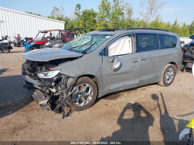 2C4RC1GG5NR180676 Chrysler Pacifica Limited
