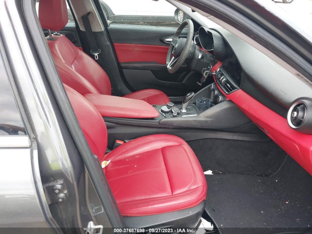 ZARFAEBN8H7556613 Alfa Romeo Giulia
