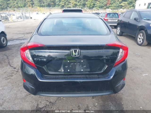 2HGFC2F58JH563117 Honda Civic Sedan Lx