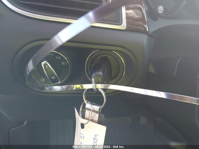 2017 PORSCHE MACAN WP1AG2A5XHLB52401 Photo 10