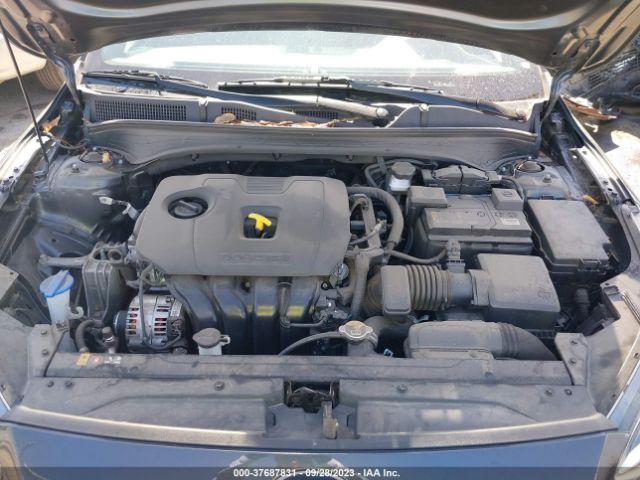3KPF34AD8ME306483 KIA Forte Gt-line