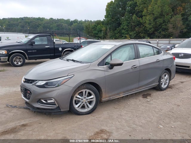 Chevrolet CRUZE LT 2018 1G1BE5SM4J7184299 Image 2