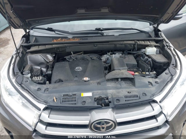 Toyota Highlander Le 2019 5TDZZRFH7KS344844 Image 10