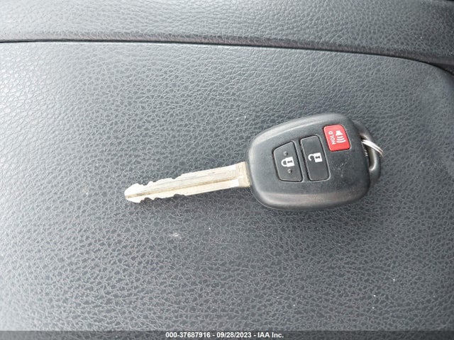 Toyota Highlander Le 2019 5TDZZRFH7KS344844 Image 11