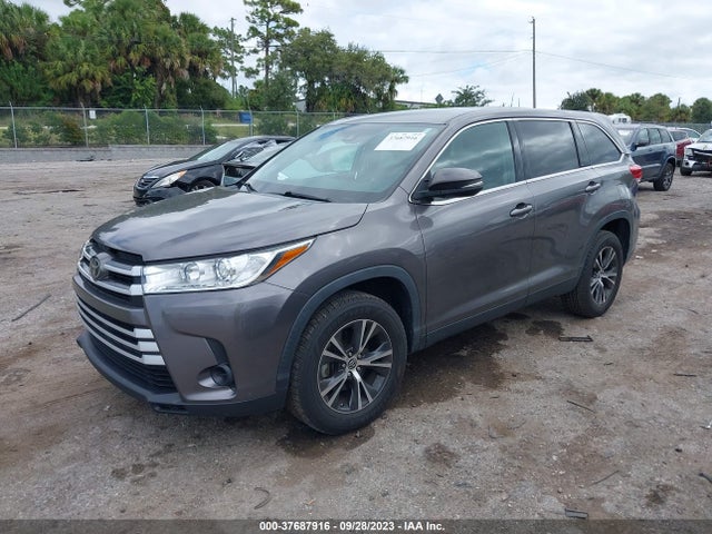 Toyota Highlander Le 2019 5TDZZRFH7KS344844 Image 2