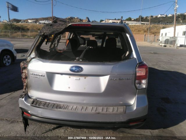 JF2SJAGC2HH517228 Subaru Forester Premium