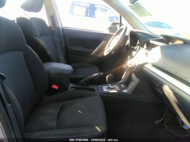 JF2SJAGC2HH517228 Subaru Forester Premium