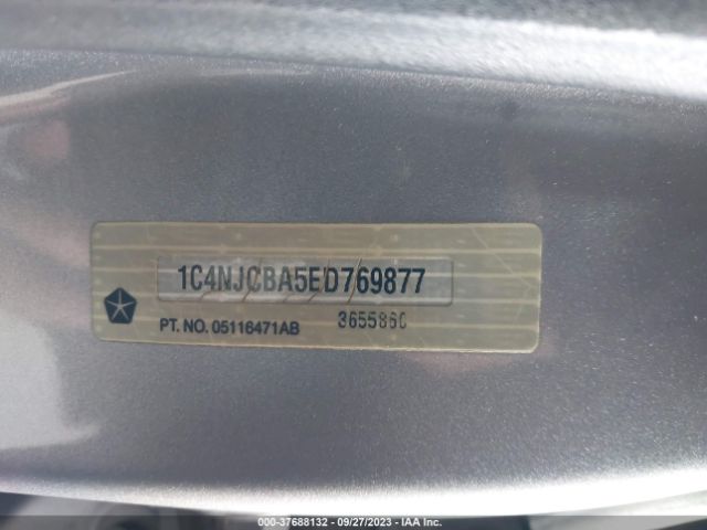 1C4NJCBA5ED769877 Jeep Compass Altitude