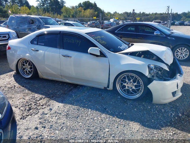 2010 ACURA TSX VIN: JH4CU2F61AC000211