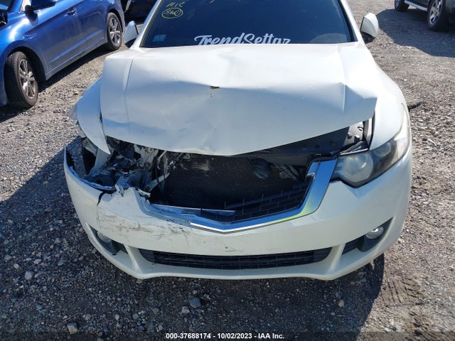 2010 ACURA TSX VIN: JH4CU2F61AC000211
