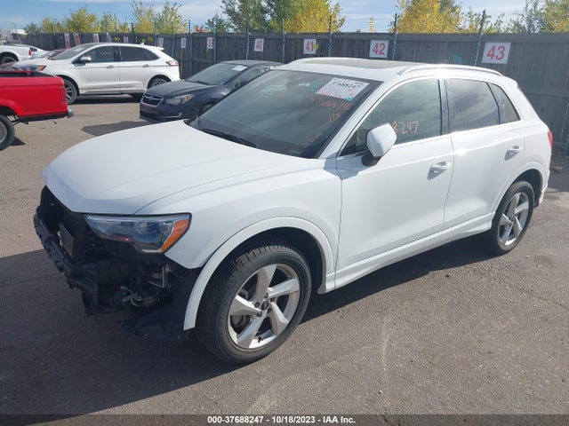 WA1AUCF31M1066207 Audi Q3 PREMIUM