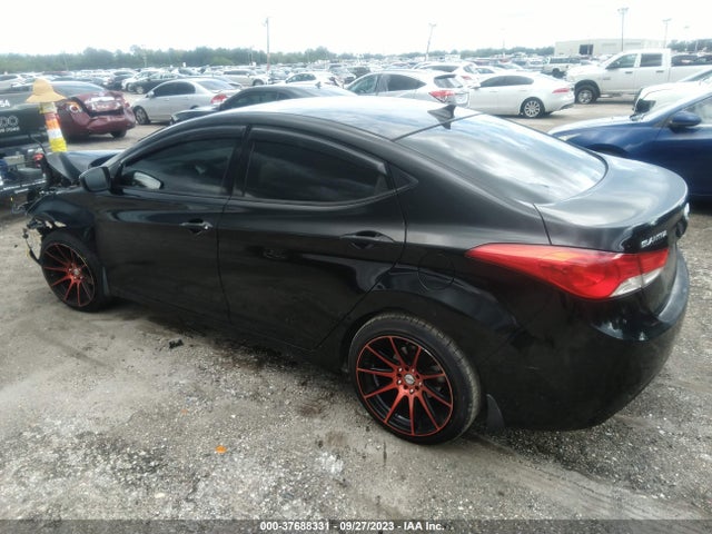 2013 HYUNDAI ELANTRA GLS VIN: KMHDH4AE2DU750991