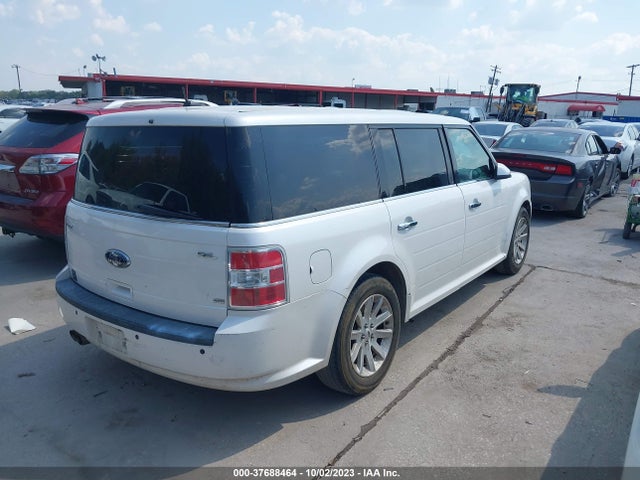 2009 FORD FLEX SEL VIN: 2FMEK62C29BB08752