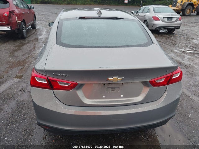 Chevrolet MALIBU LT 2018 1G1ZD5ST8JF188788 Image 16