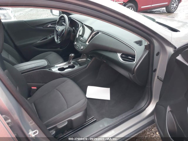 Chevrolet MALIBU LT 2018 1G1ZD5ST8JF188788 Image 5