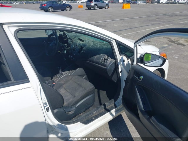 KIA FORTE LX 2014 KNAFK4A62E5072209 Image 5