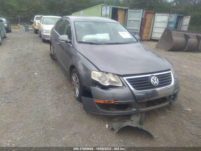 2008 VOLKSWAGEN PASSAT SEDAN WVWJK73C08P126343