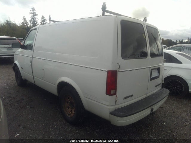 1998 CHEVROLET ASTRO CARGO VAN VIN: 1GCDM19W6WB205757