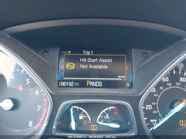 1FMCU9JD6HUD85135 Ford Escape Titanium
