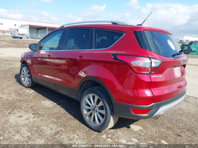 1FMCU9JD6HUD85135 Ford Escape Titanium