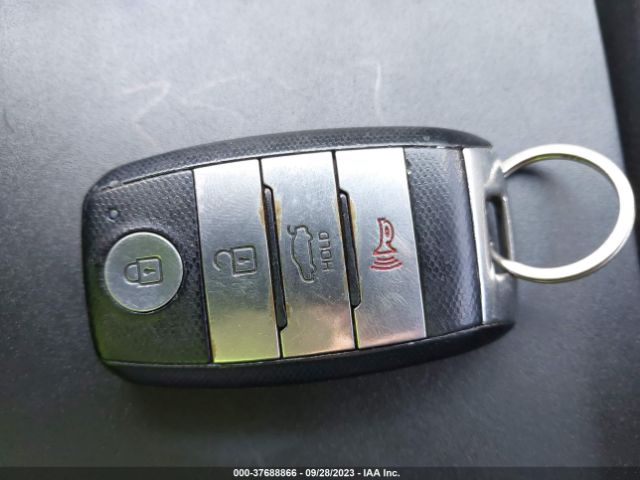 KNAFZ4A83E5119938 KIA FORTE EX