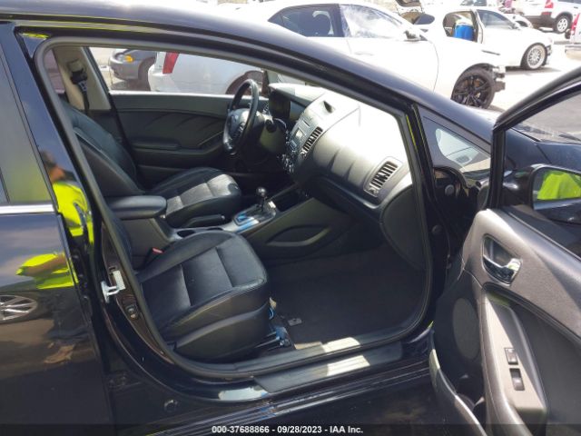 KNAFZ4A83E5119938 KIA FORTE EX