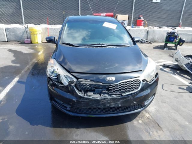KNAFZ4A83E5119938 KIA FORTE EX