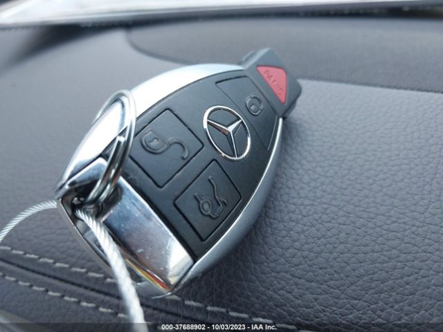 WDDUG8CB2FA123056 Mercedes-Benz S-class S 550