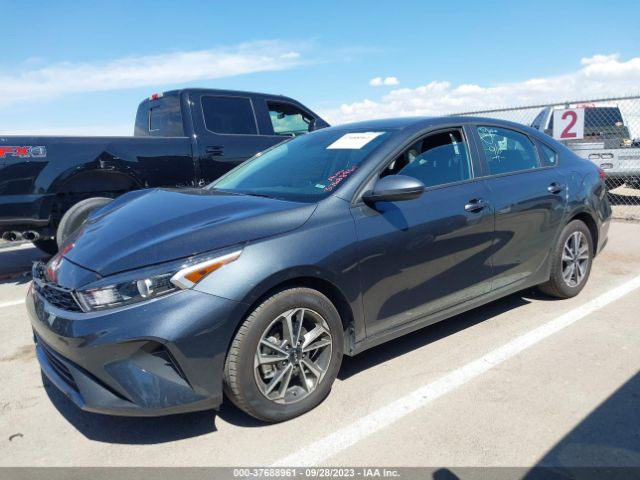 3KPF24AD3PE644817 KIA Forte Lxs