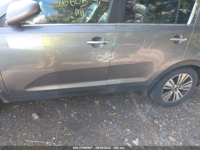 KNDPCCAC0G7850261 KIA Sportage Ex