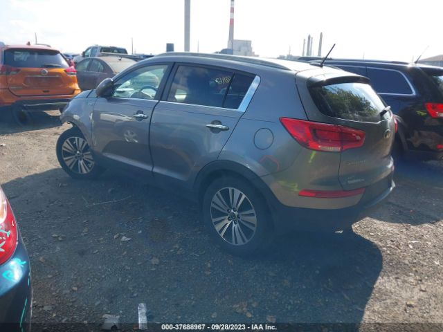 KNDPCCAC0G7850261 KIA Sportage Ex