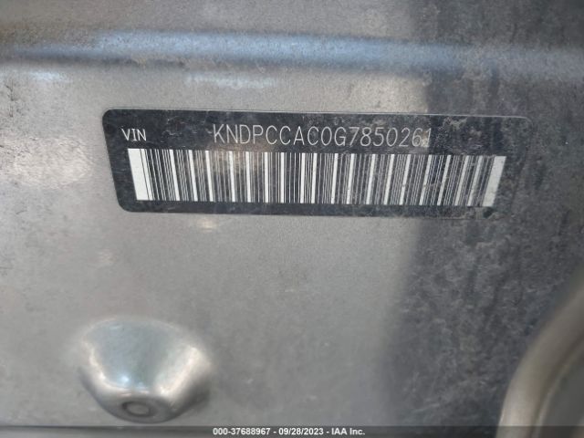 KNDPCCAC0G7850261 KIA Sportage Ex