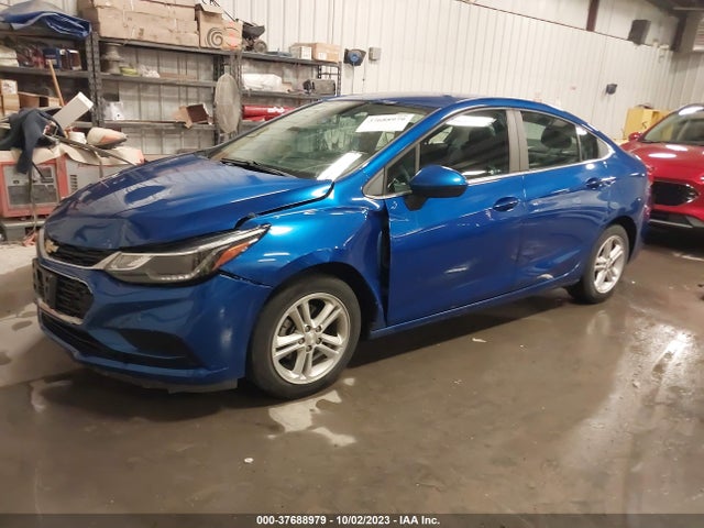 Chevrolet CRUZE LT 2017 1G1BE5SM6H7201386 Image 2