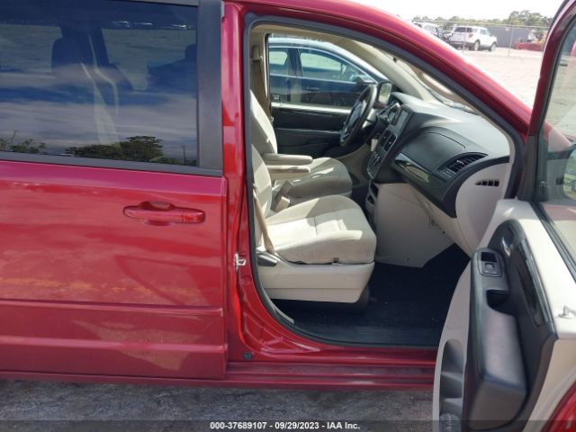 2C4RDGBG5ER366869 Dodge Grand Caravan Se