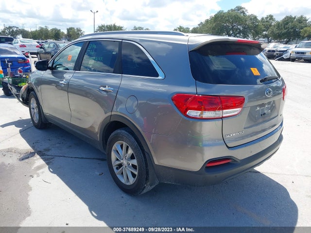 KIA SORENTO LX 2017 5XYPG4A33HG239364 Image 3