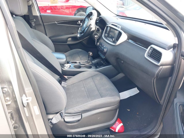 KIA SORENTO LX 2017 5XYPG4A33HG239364 Image 5