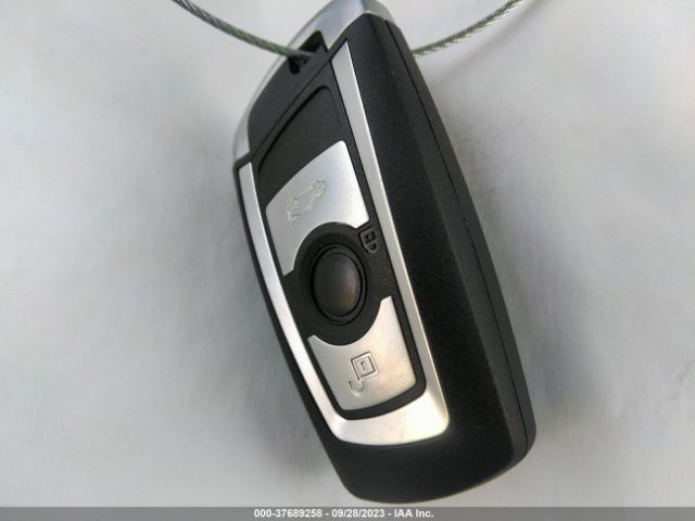 WBXHU7C36H5H37701 BMW X1 Sdrive28i