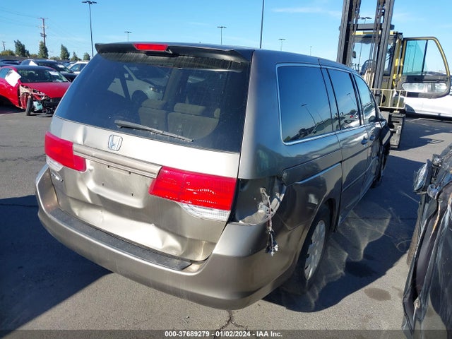 2008 HONDA ODYSSEY LX VIN: 5FNRL382X8B073556