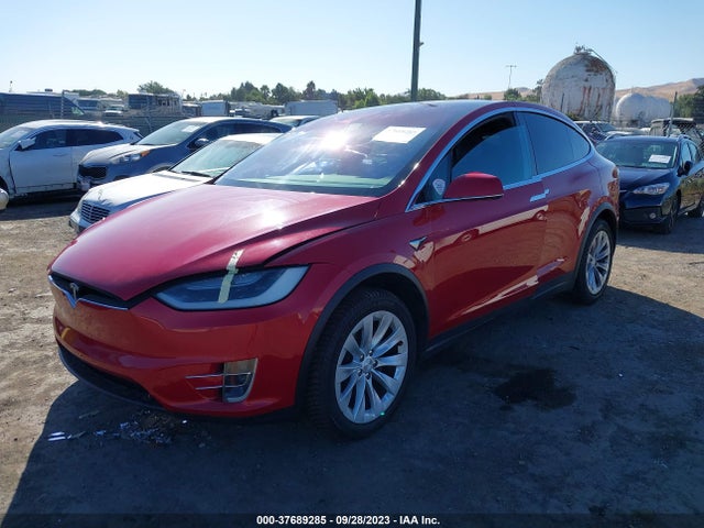 Tesla Model X 90d/75d/100d 2017 5YJXCBE24HF053776 Image 2